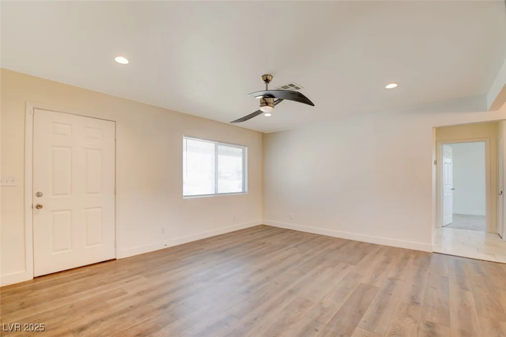1123 Chapman, Las Vegas, NV 89104