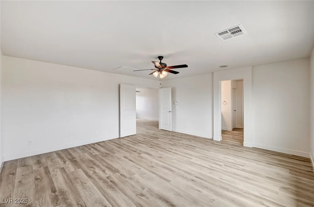 7372 Palo Real, Las Vegas, NV 89179