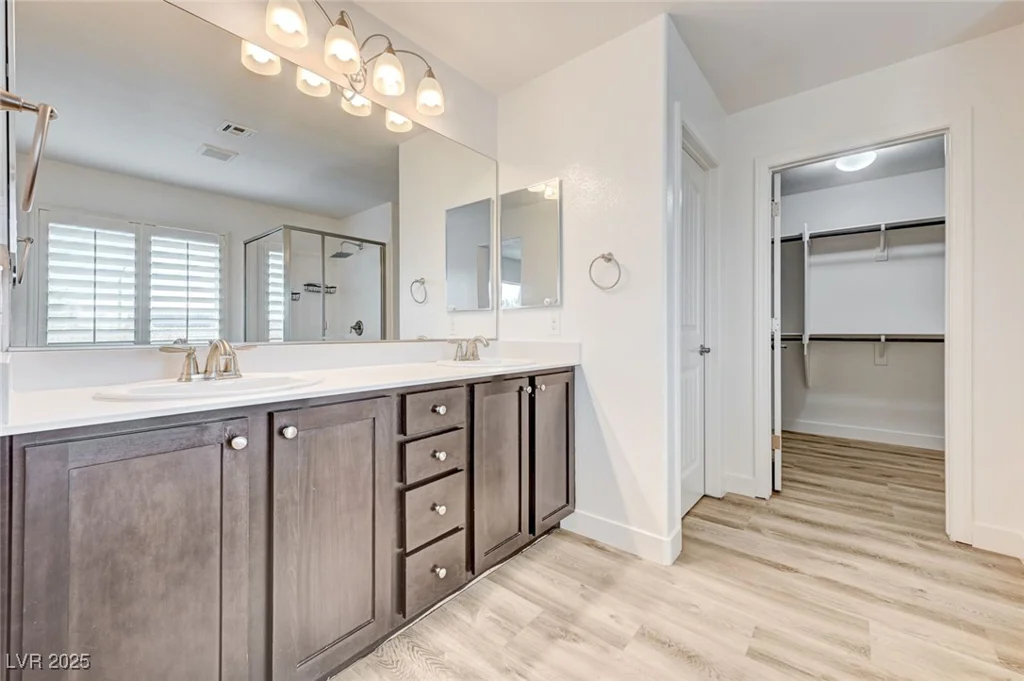 7372 Palo Real, Las Vegas, NV 89179