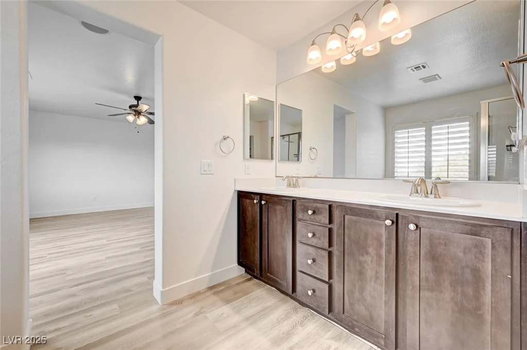 7372 Palo Real, Las Vegas, NV 89179