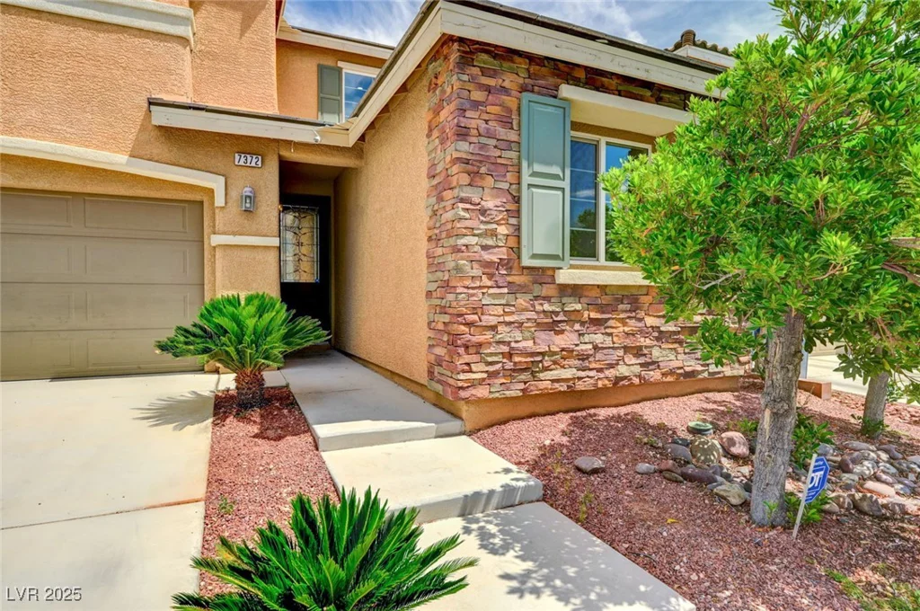 7372 Palo Real, Las Vegas, NV 89179