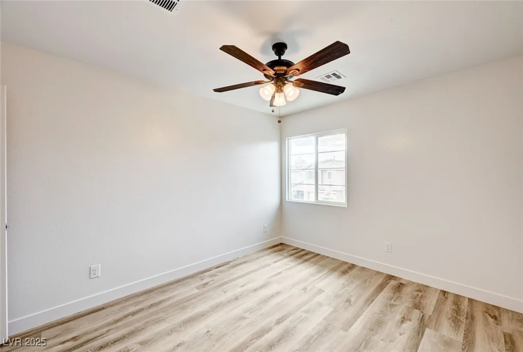 7372 Palo Real, Las Vegas, NV 89179