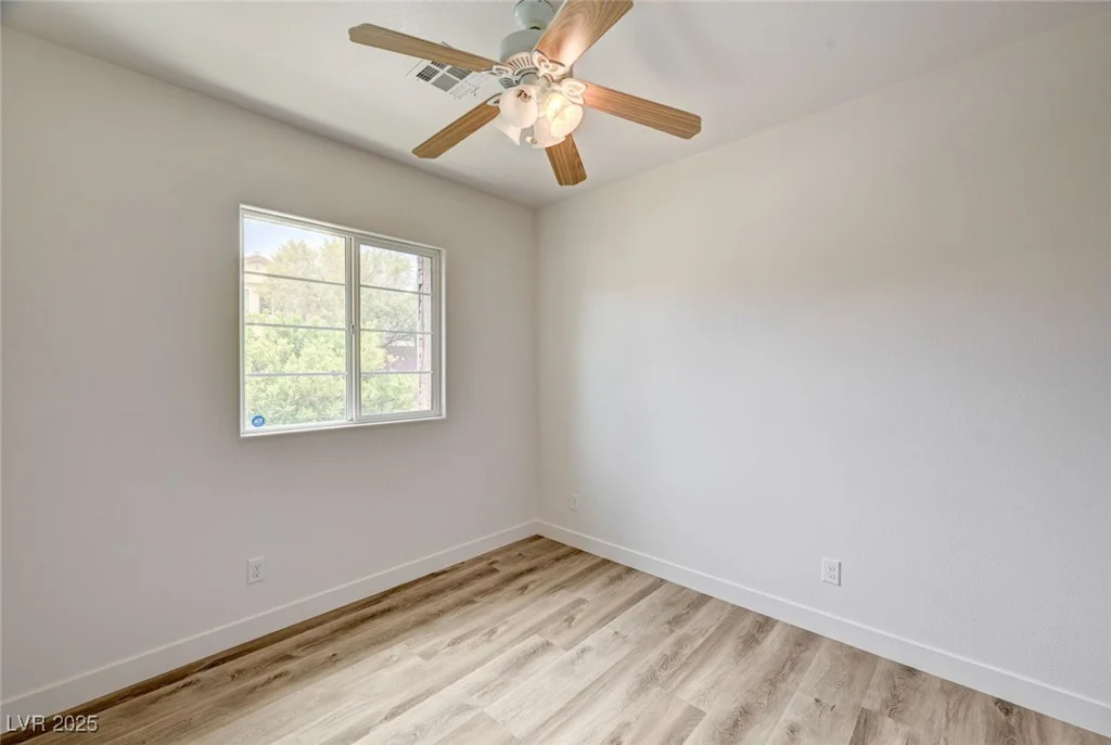 7372 Palo Real, Las Vegas, NV 89179