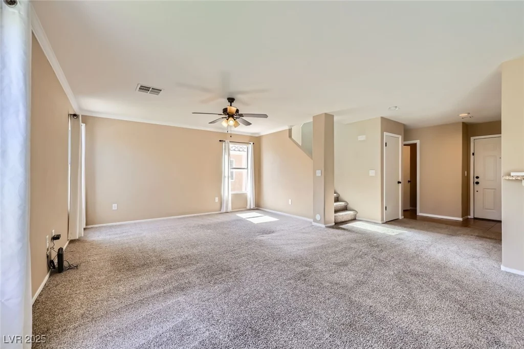 7382 Elbridge, Las Vegas, NV 89113