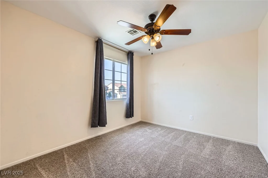7382 Elbridge, Las Vegas, NV 89113