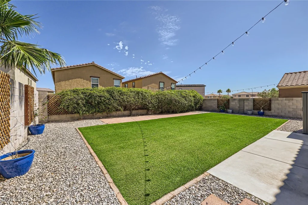 7382 Elbridge, Las Vegas, NV 89113