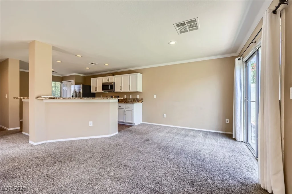 7382 Elbridge, Las Vegas, NV 89113
