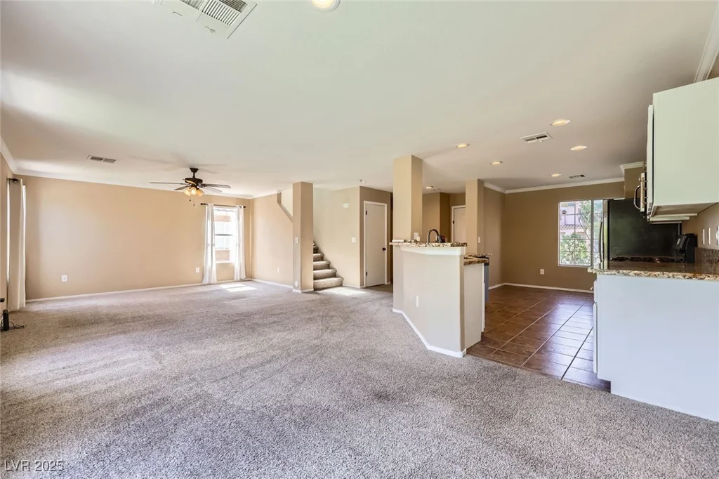 7382 Elbridge, Las Vegas, NV 89113
