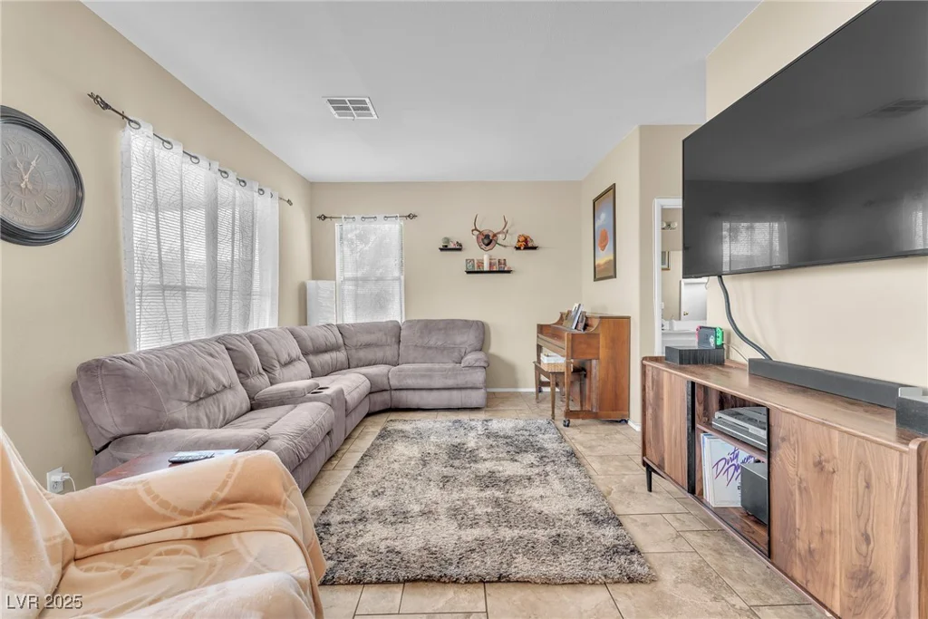 1476 Evening Song, Henderson, NV 89012