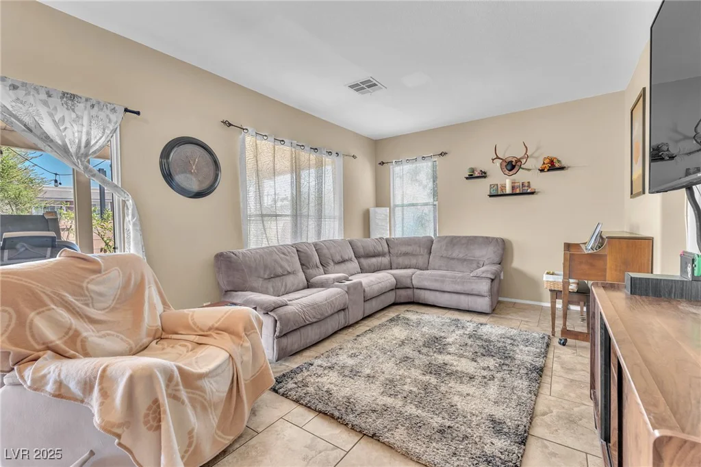 1476 Evening Song, Henderson, NV 89012