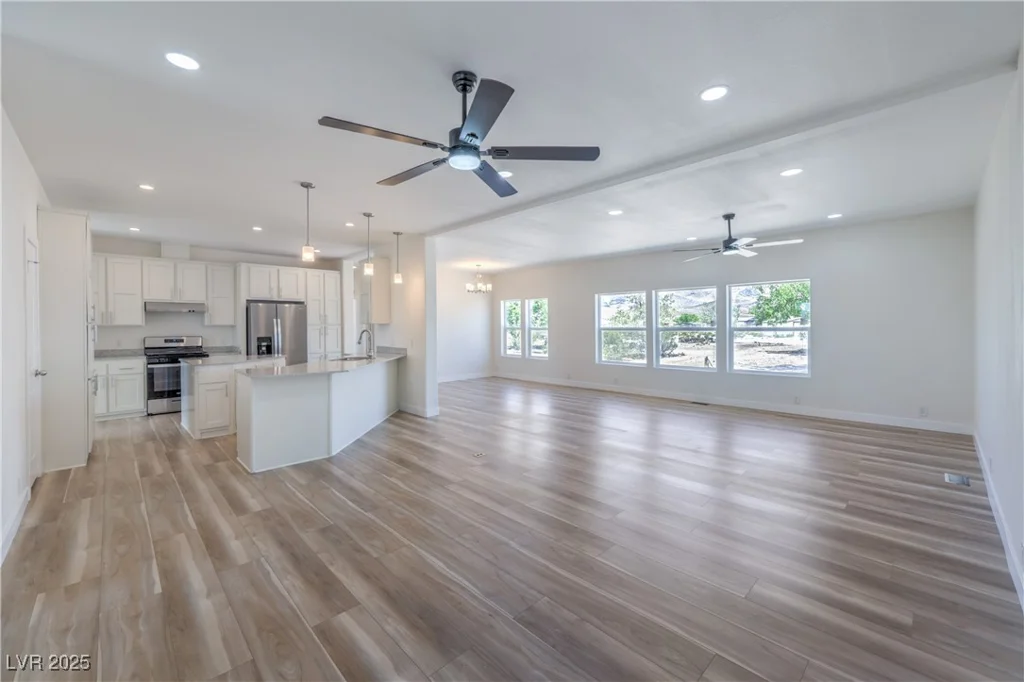 6810 Gahn, Pahrump, NV 89060