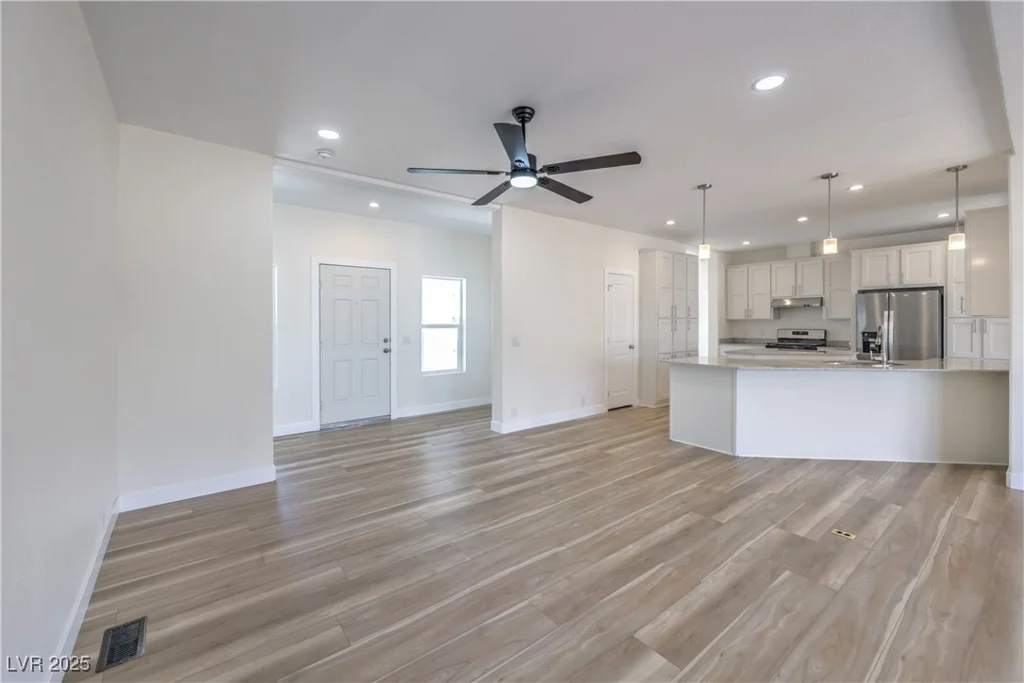 6810 Gahn, Pahrump, NV 89060