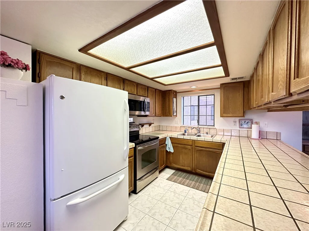 4151 Sanderling, Las Vegas, NV 89103