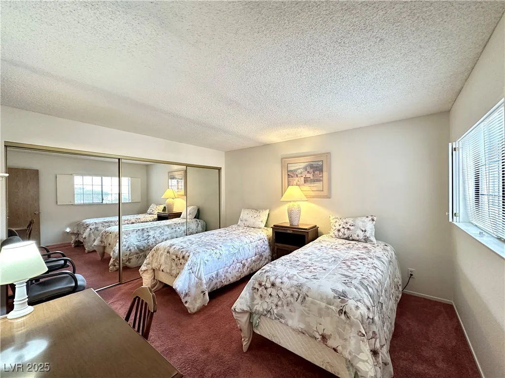 4151 Sanderling, Las Vegas, NV 89103