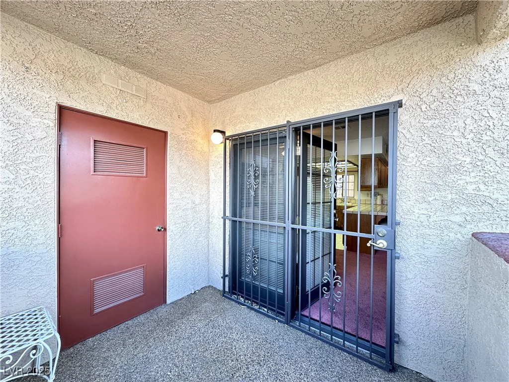4151 Sanderling, Las Vegas, NV 89103