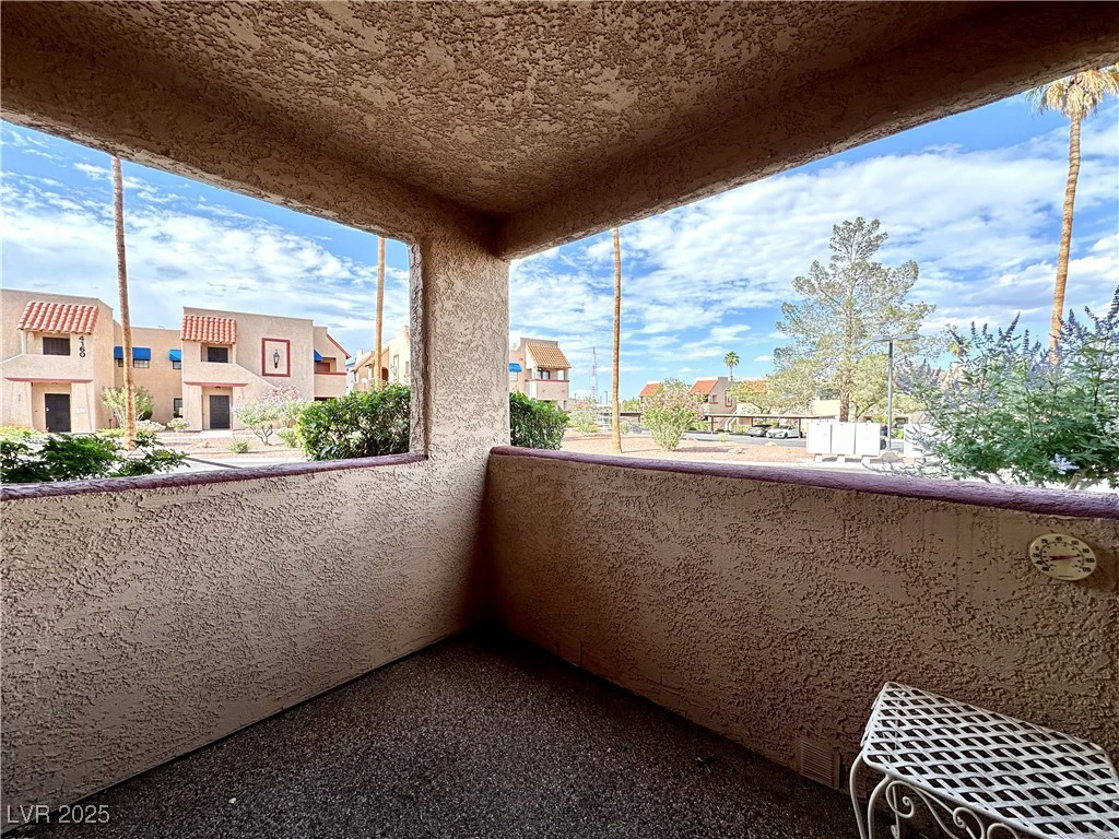 4151 Sanderling, Las Vegas, NV 89103