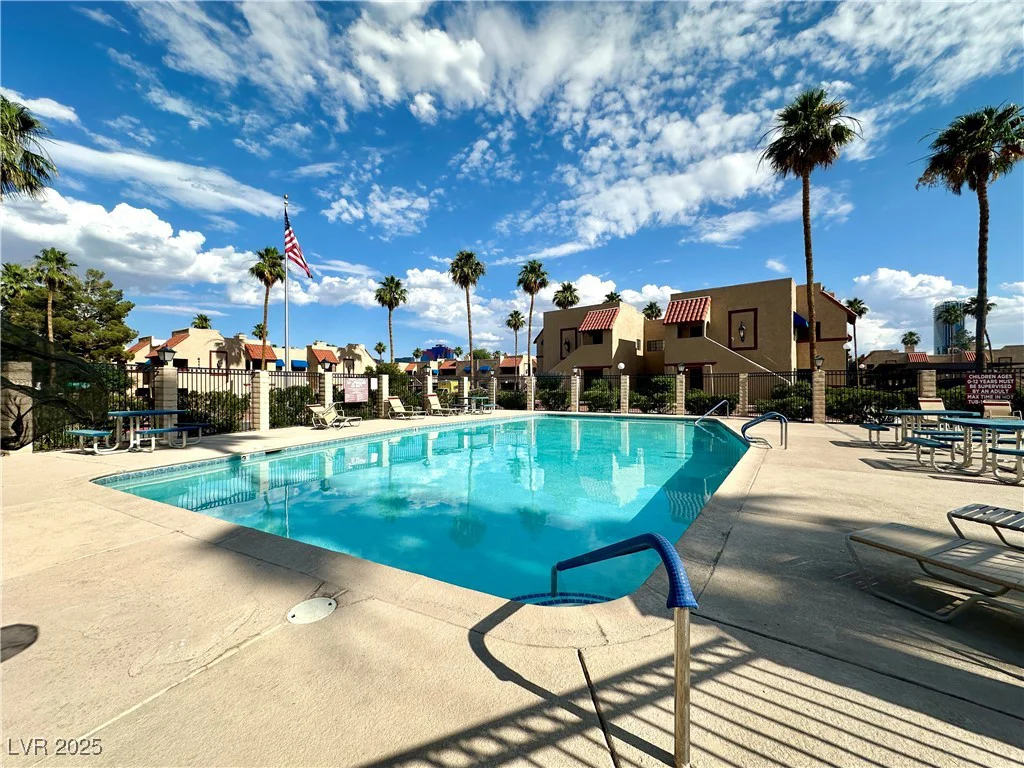4151 Sanderling, Las Vegas, NV 89103