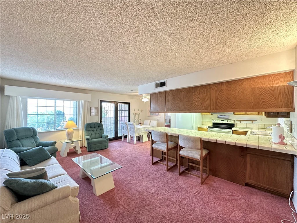 4151 Sanderling, Las Vegas, NV 89103