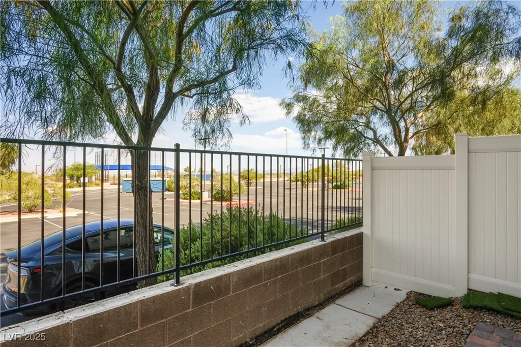 3880 Enchanted Sky, Las Vegas, NV 89129