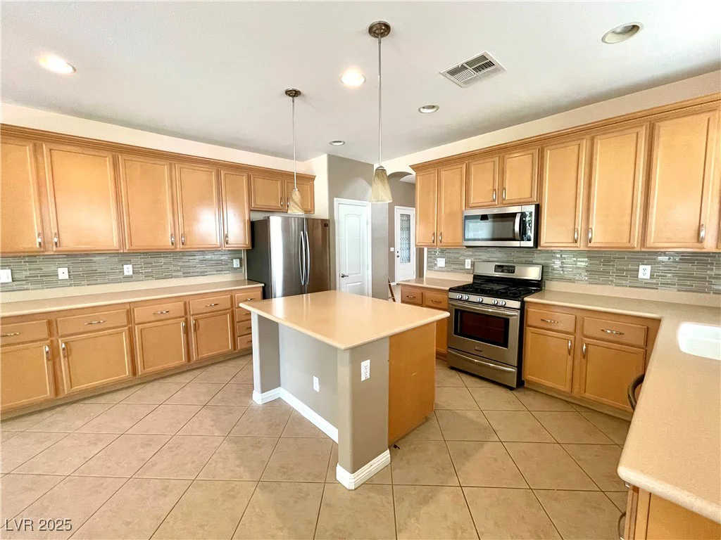 3809 Van Ness, North Las Vegas, NV 89081