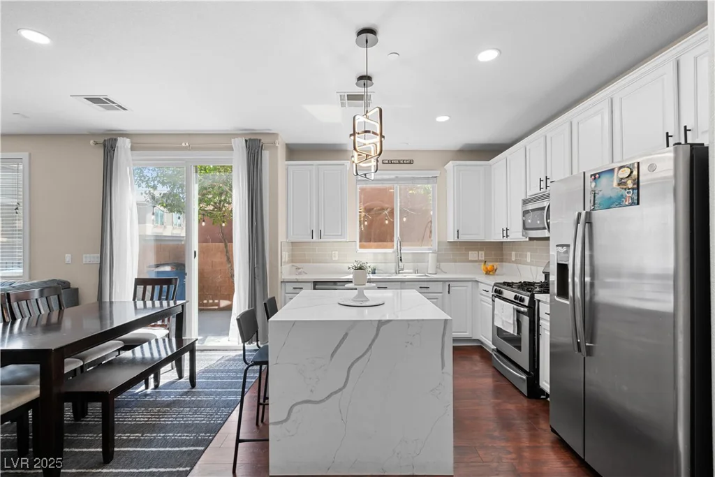 9053 Boston Springs, Las Vegas, NV 89149