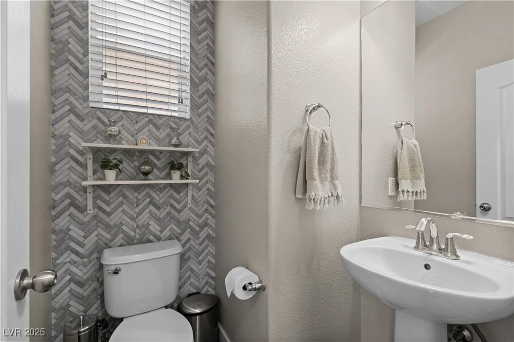 9053 Boston Springs, Las Vegas, NV 89149