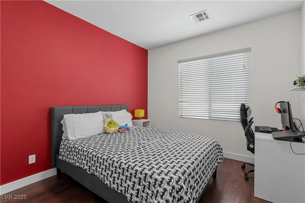 9053 Boston Springs, Las Vegas, NV 89149