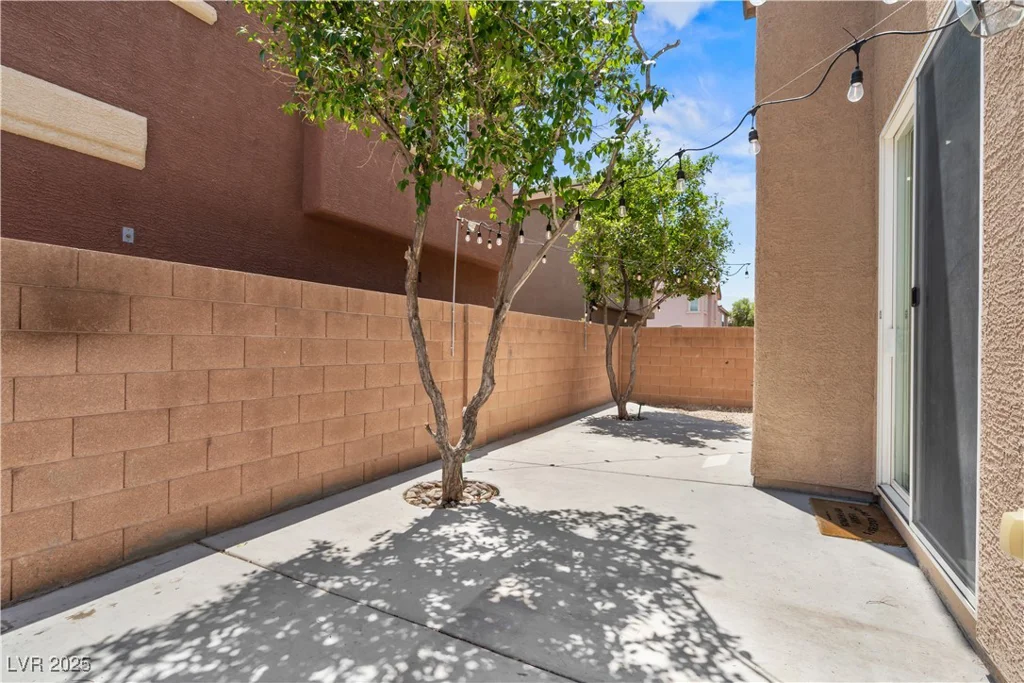 9053 Boston Springs, Las Vegas, NV 89149