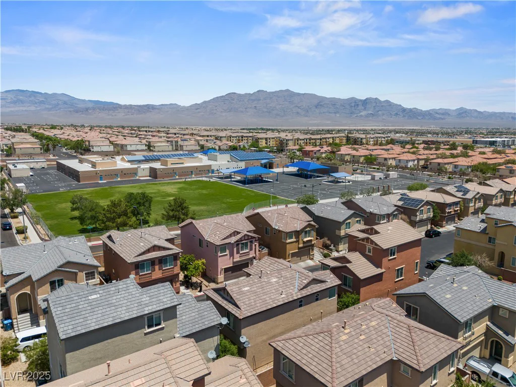 9053 Boston Springs, Las Vegas, NV 89149