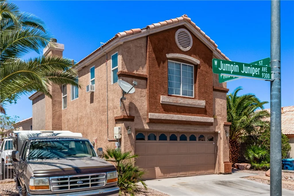 9352 Jumpin Juniper, Las Vegas, NV 89129