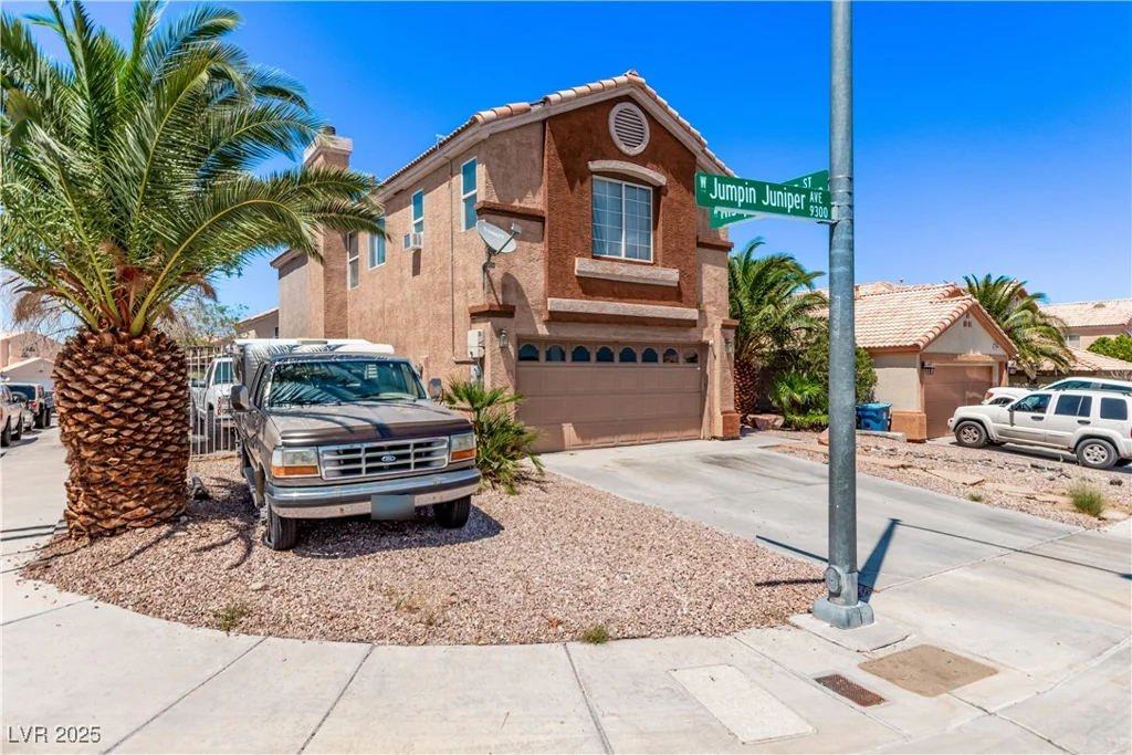 9352 Jumpin Juniper, Las Vegas, NV 89129