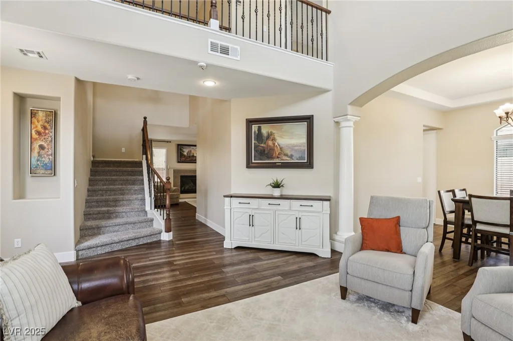 8204 Chimney Bluffs, North Las Vegas, NV 89085