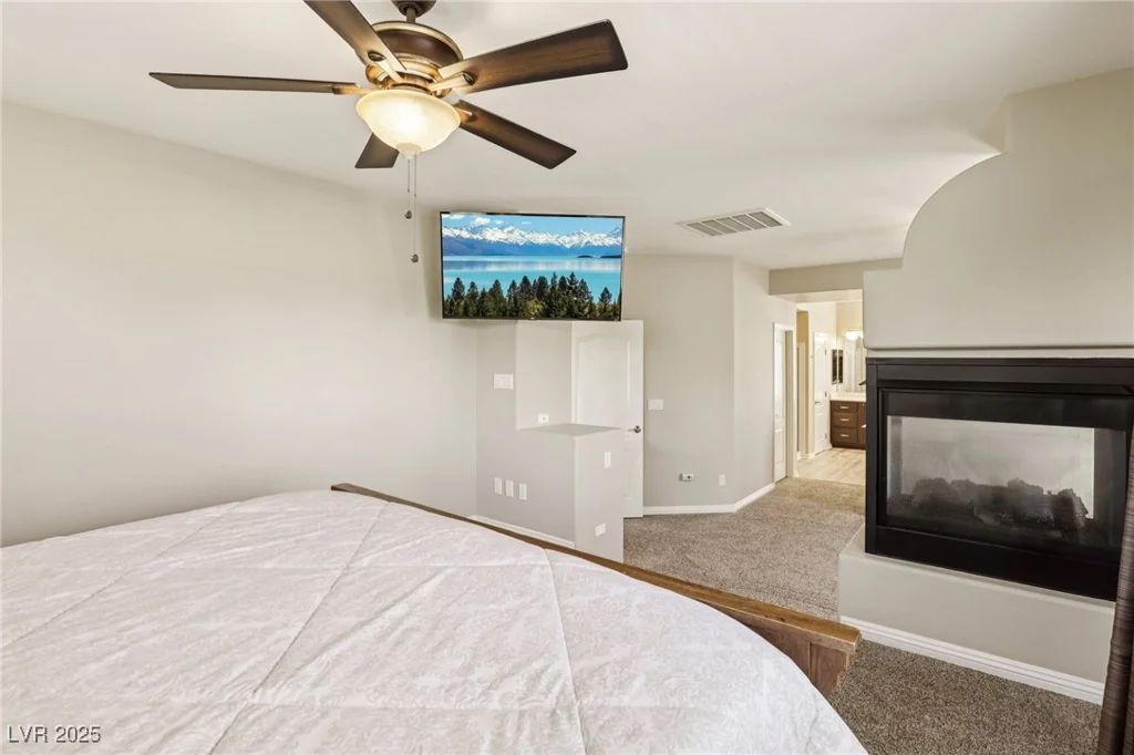 8204 Chimney Bluffs, North Las Vegas, NV 89085