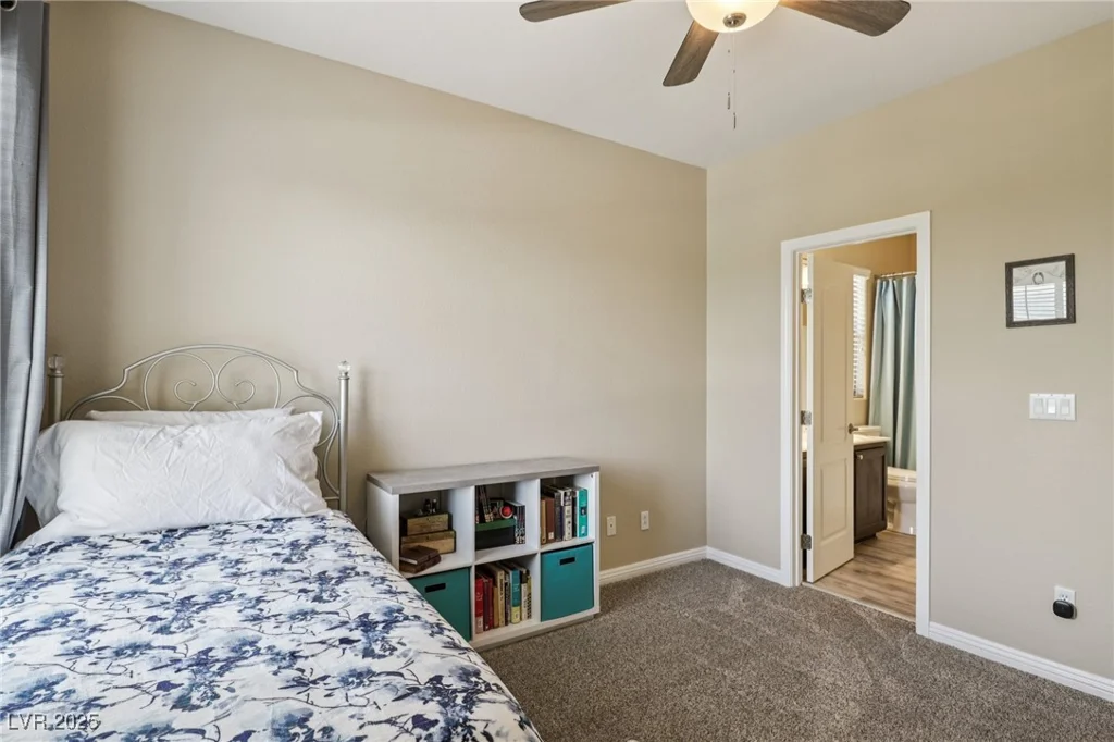 8204 Chimney Bluffs, North Las Vegas, NV 89085