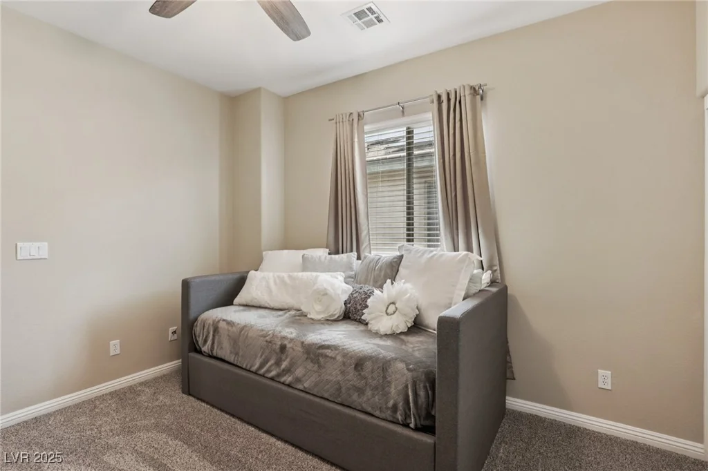 8204 Chimney Bluffs, North Las Vegas, NV 89085
