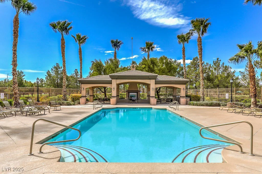 8204 Chimney Bluffs, North Las Vegas, NV 89085