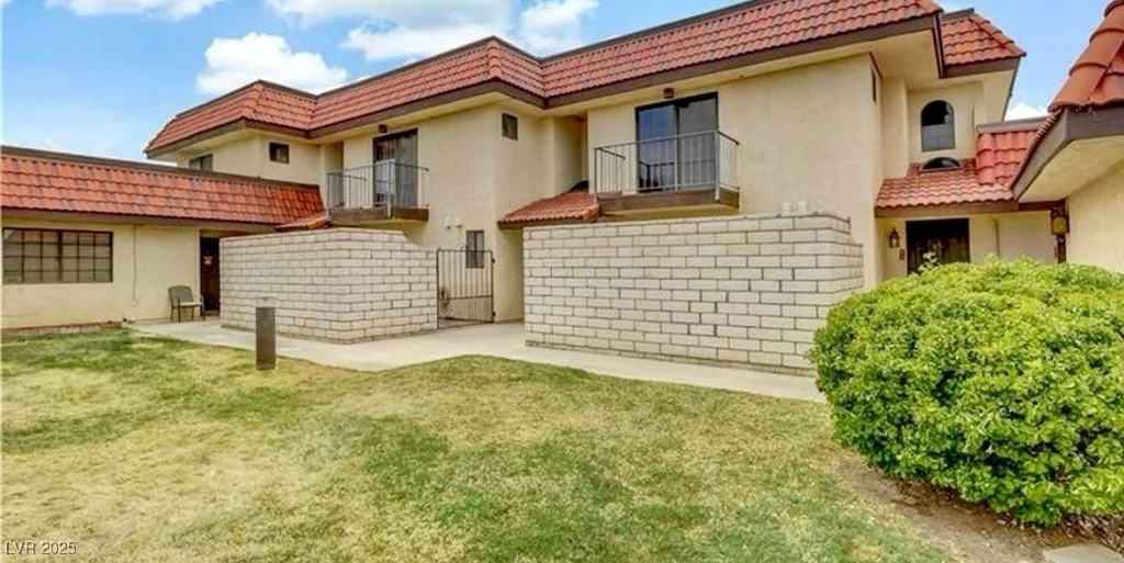 671 Bourbon, Pahrump, NV 89048