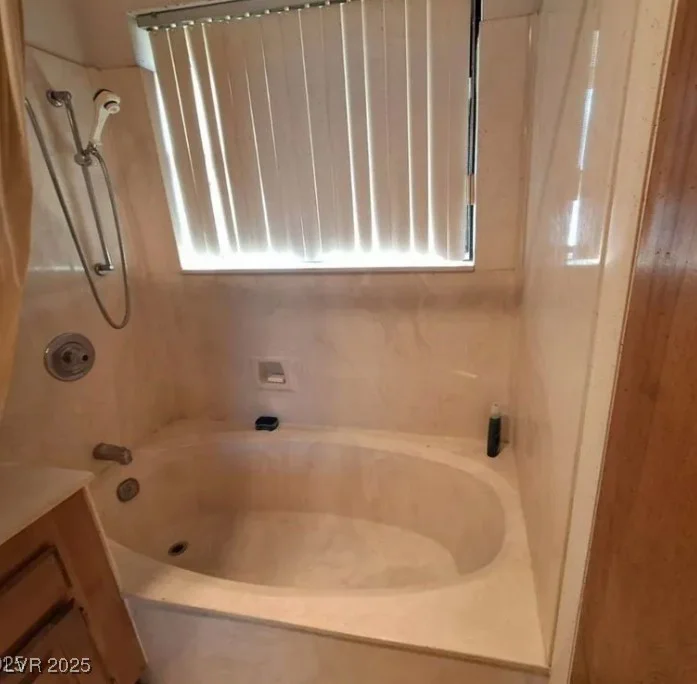 671 Bourbon, Pahrump, NV 89048