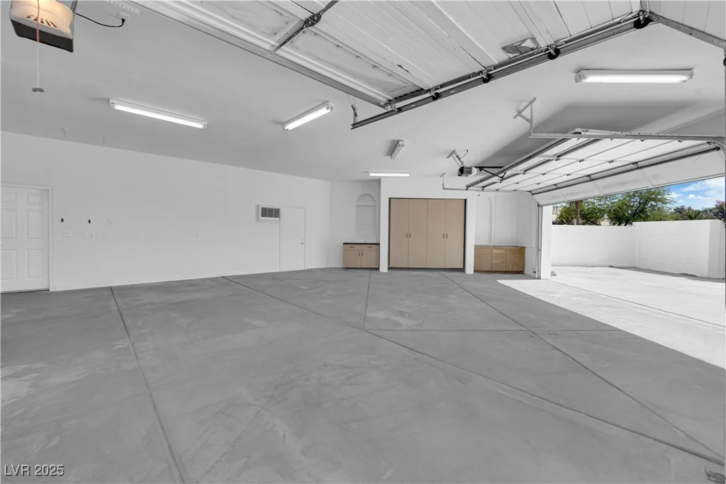 4418 Desert Bloom, Las Vegas, NV 89129