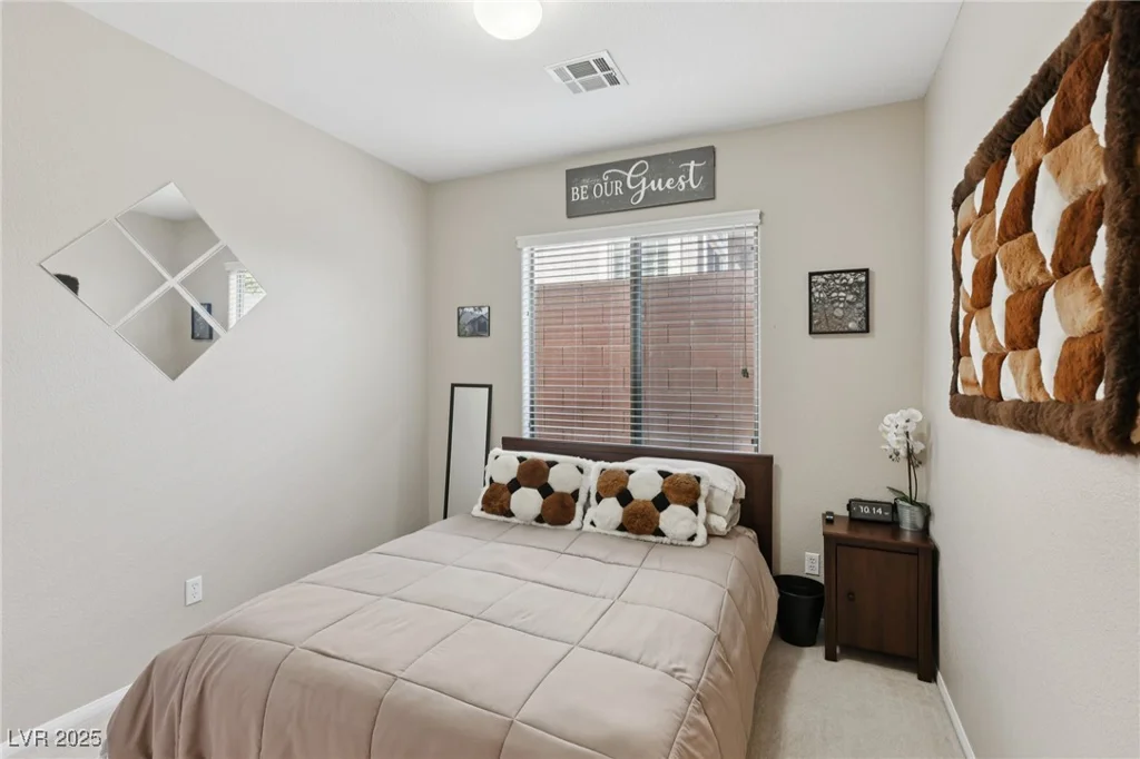 10329 Walworth, Las Vegas, NV 89166