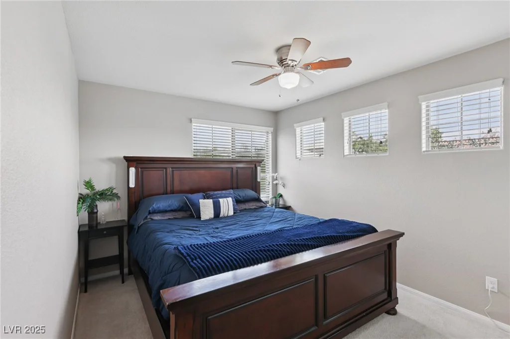 10329 Walworth, Las Vegas, NV 89166