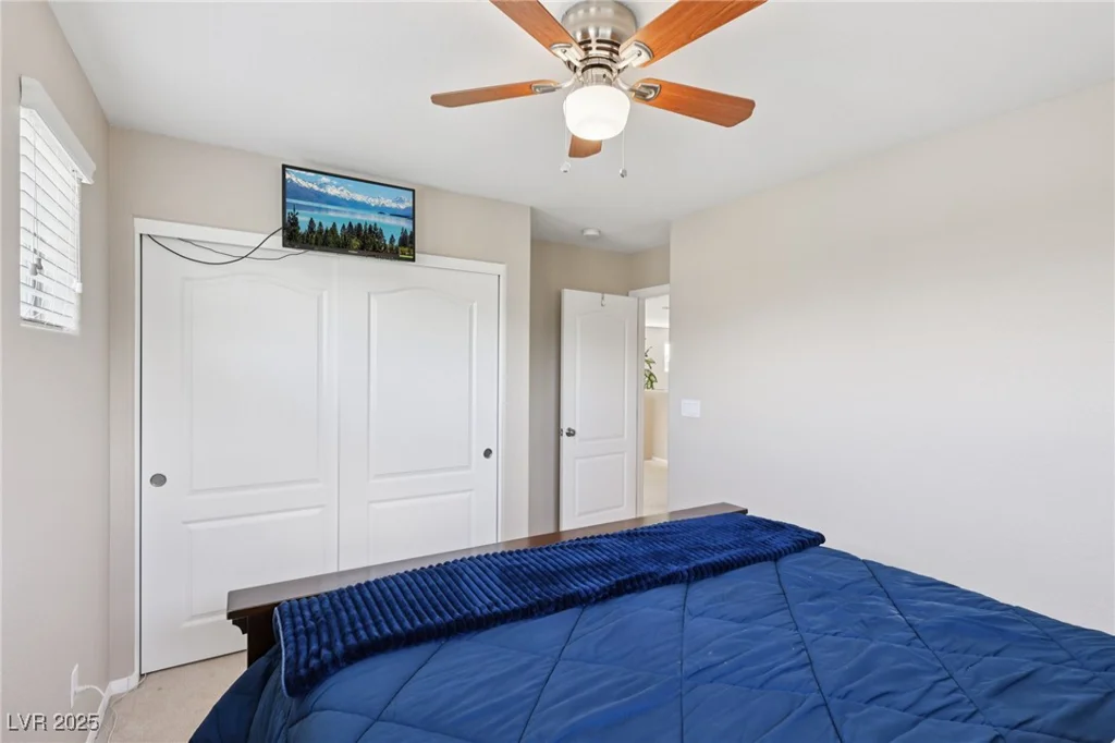 10329 Walworth, Las Vegas, NV 89166
