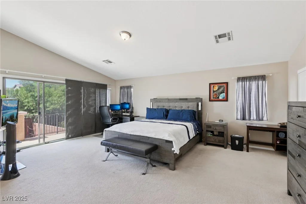 10329 Walworth, Las Vegas, NV 89166