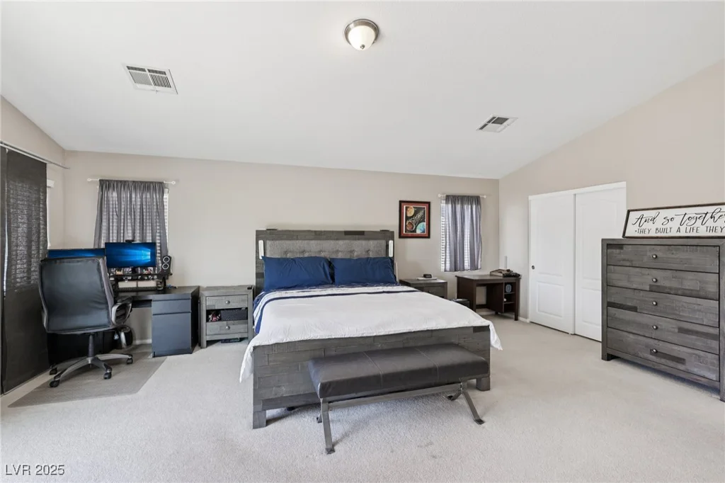 10329 Walworth, Las Vegas, NV 89166