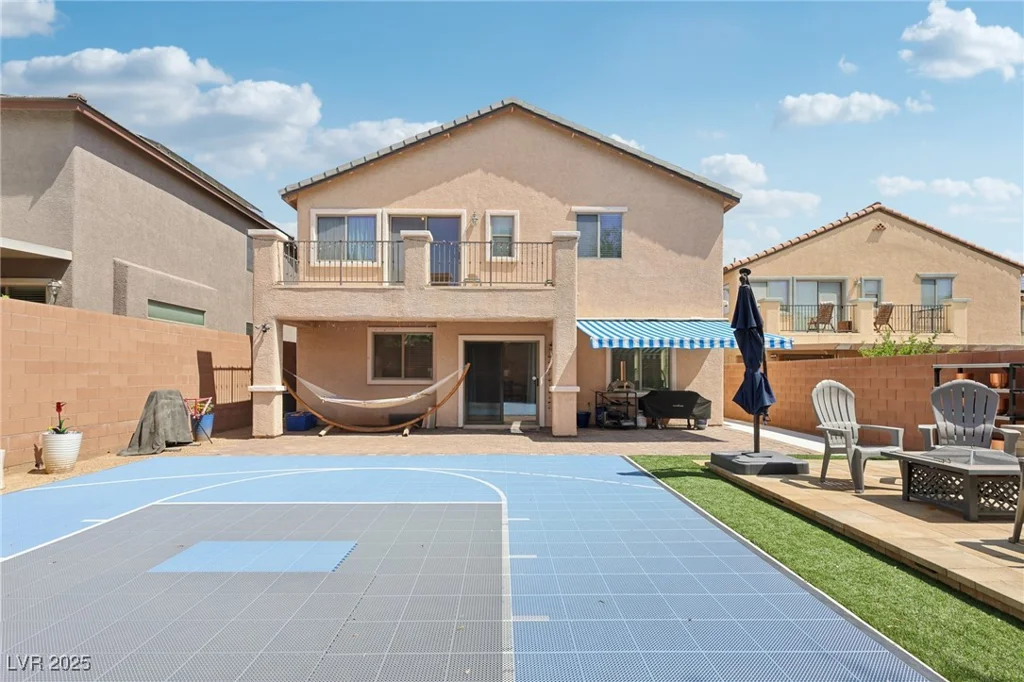 10329 Walworth, Las Vegas, NV 89166