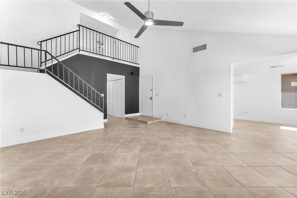 6717 Sheffield, Las Vegas, NV 89108