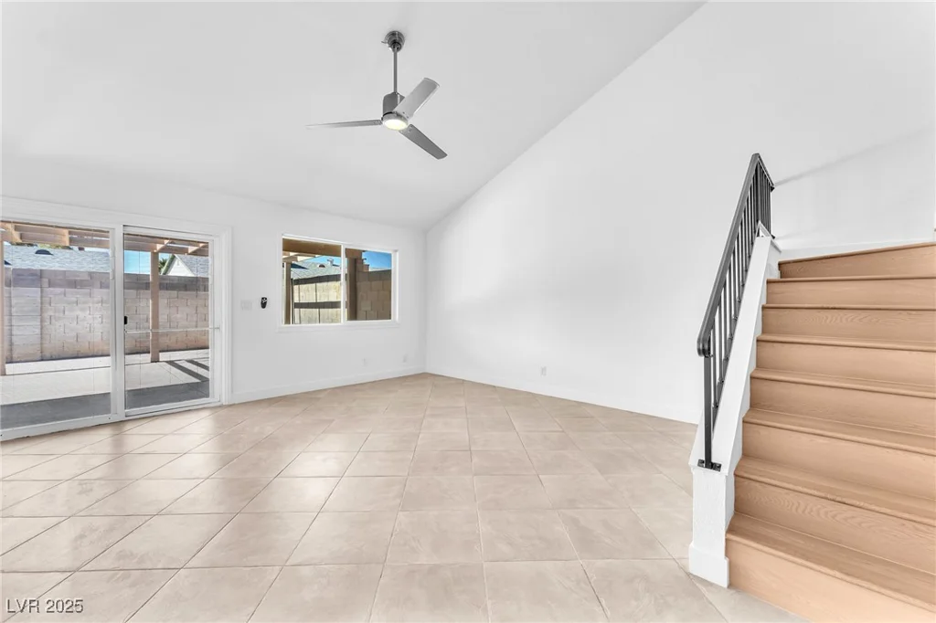 6717 Sheffield, Las Vegas, NV 89108
