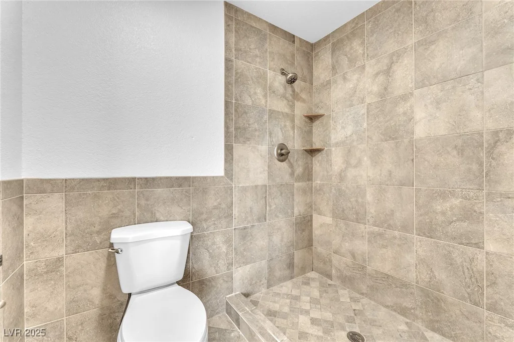 6717 Sheffield, Las Vegas, NV 89108