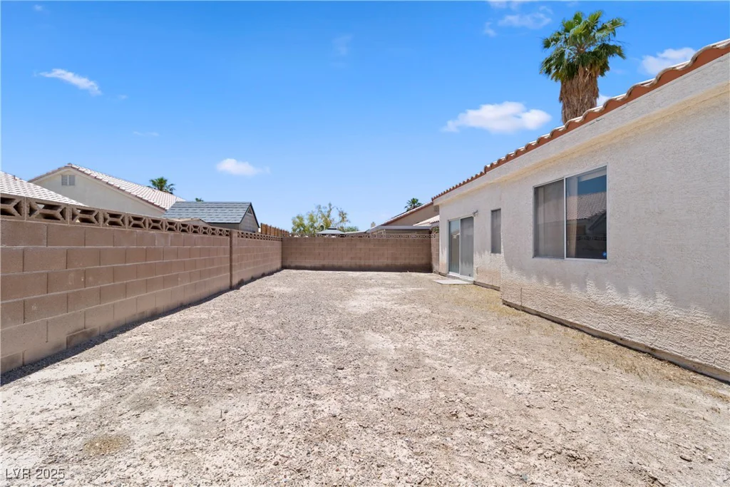 1728 Crystal Chimes, Las Vegas, NV 89106