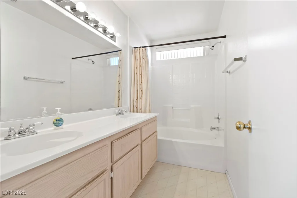 1728 Crystal Chimes, Las Vegas, NV 89106